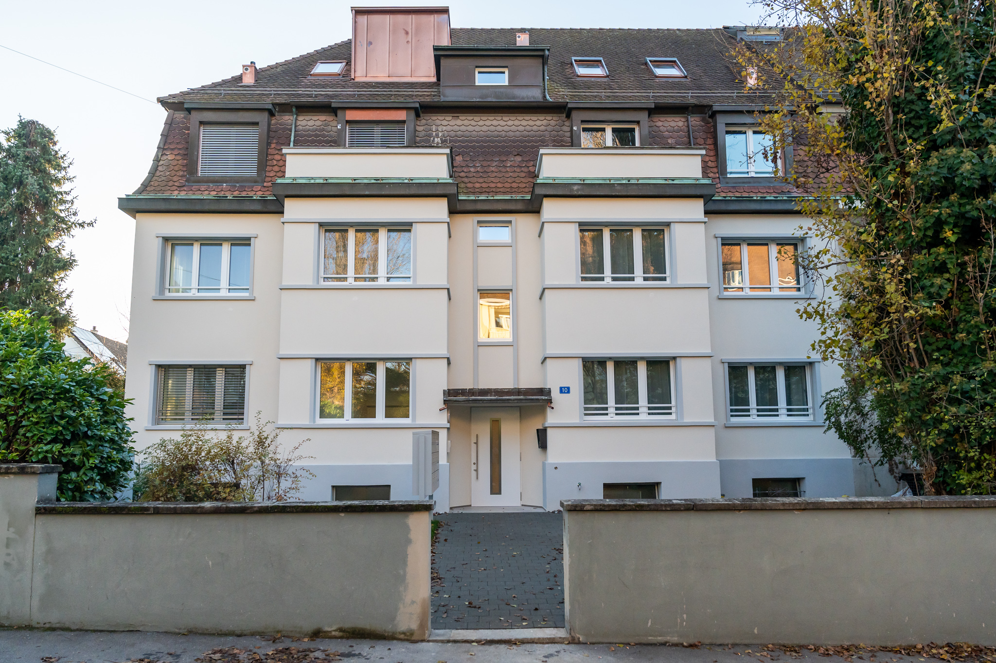 Bristenweg 10